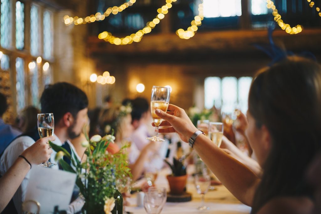 5 steps to planning the perfect rehearsal dinner