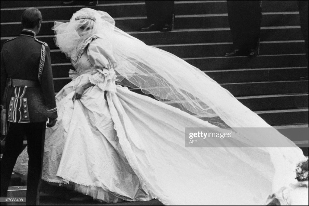 Princess diaries: Diana's wedding day mishaps