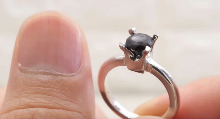 Man makes wedding ring from own fingernails