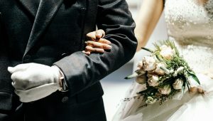 Wedding processional songs to walk down the aisle to