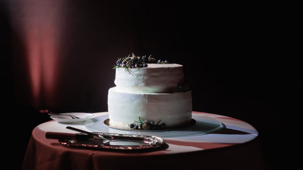 Preserving the top tier of a wedding cake: Tips and tricks
