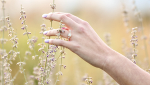 Fabulous flower-inspired engagement rings