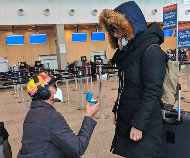 Man takes the last flight during global pandemic to propose