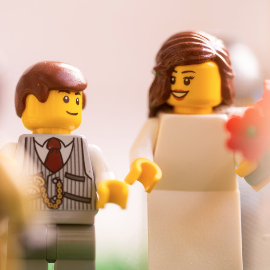 Photographer shoots LEGO couple's big day