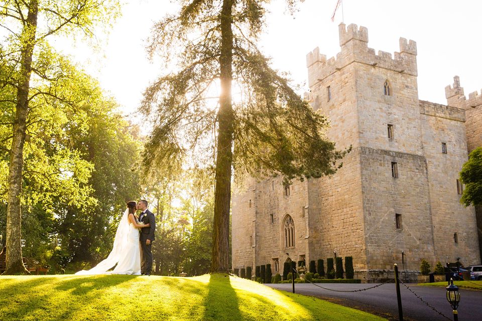 UK castle offers 'bubble weddings'