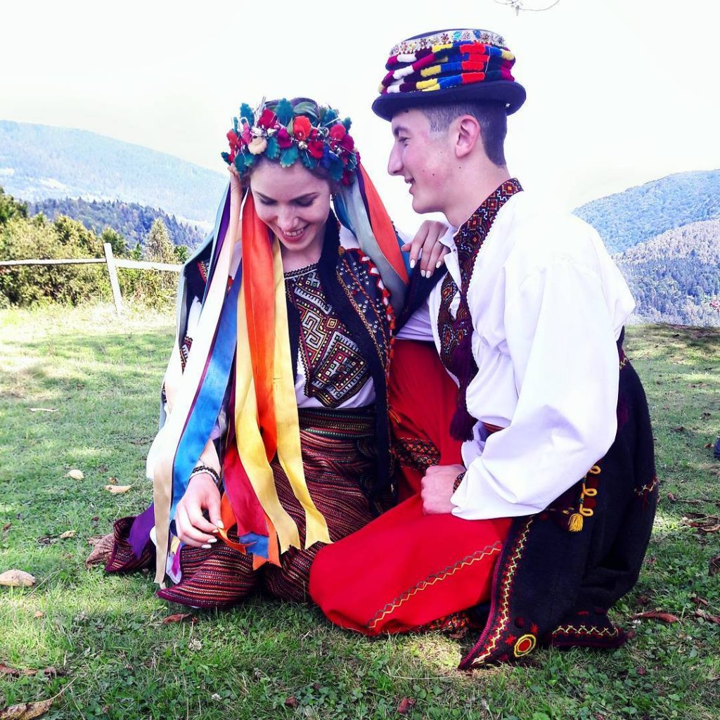 Unusual wedding outfits around the world