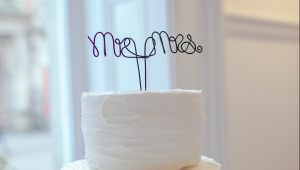 Modern and minimalist wedding cakes