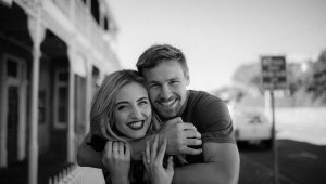 SA photographer sold tickets to her lockdown wedding
