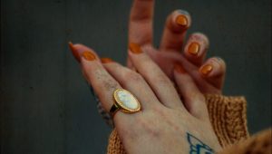 Lunar beauty: Magical moonstone engagement rings