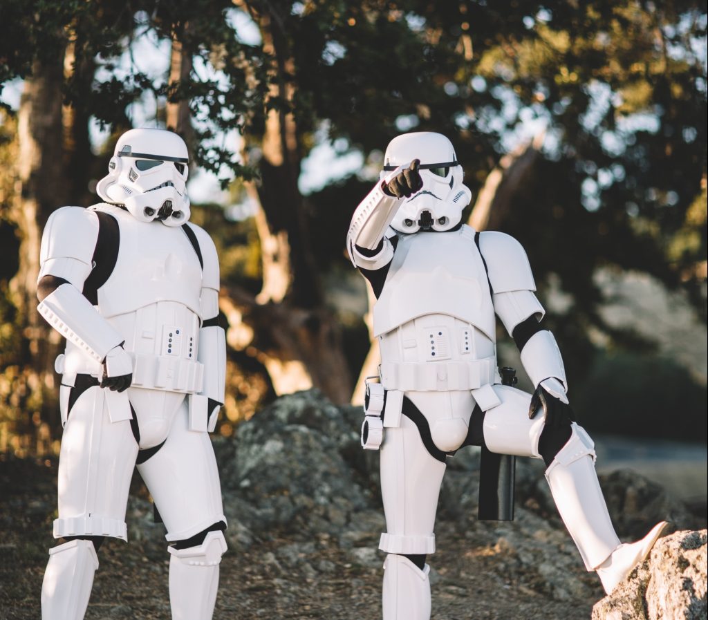 How to have an out-of-this-world Star Wars wedding