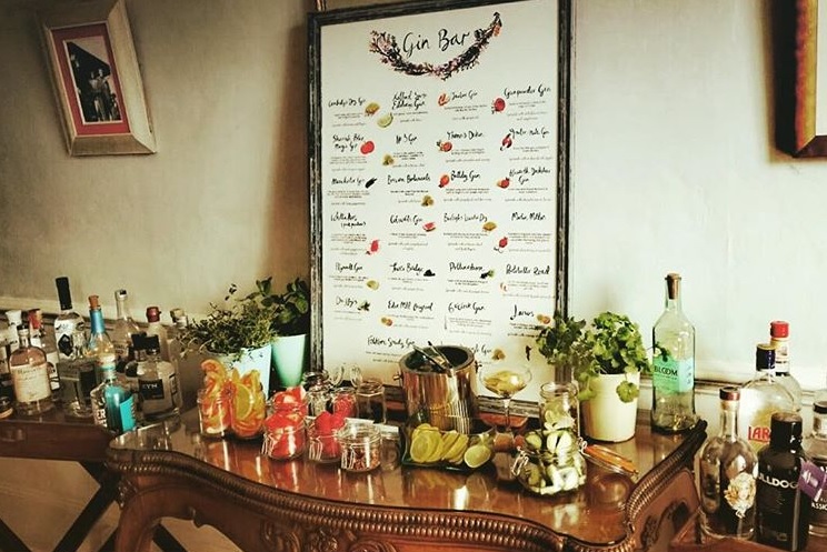 Ginspiration for the perfect gin bar on your wedding day