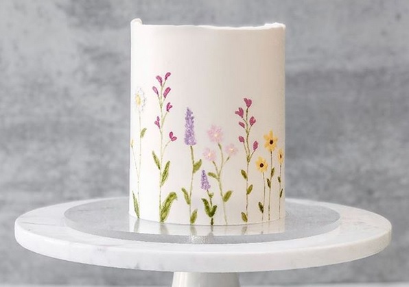 Flower-filled cakes that look blooming amazing