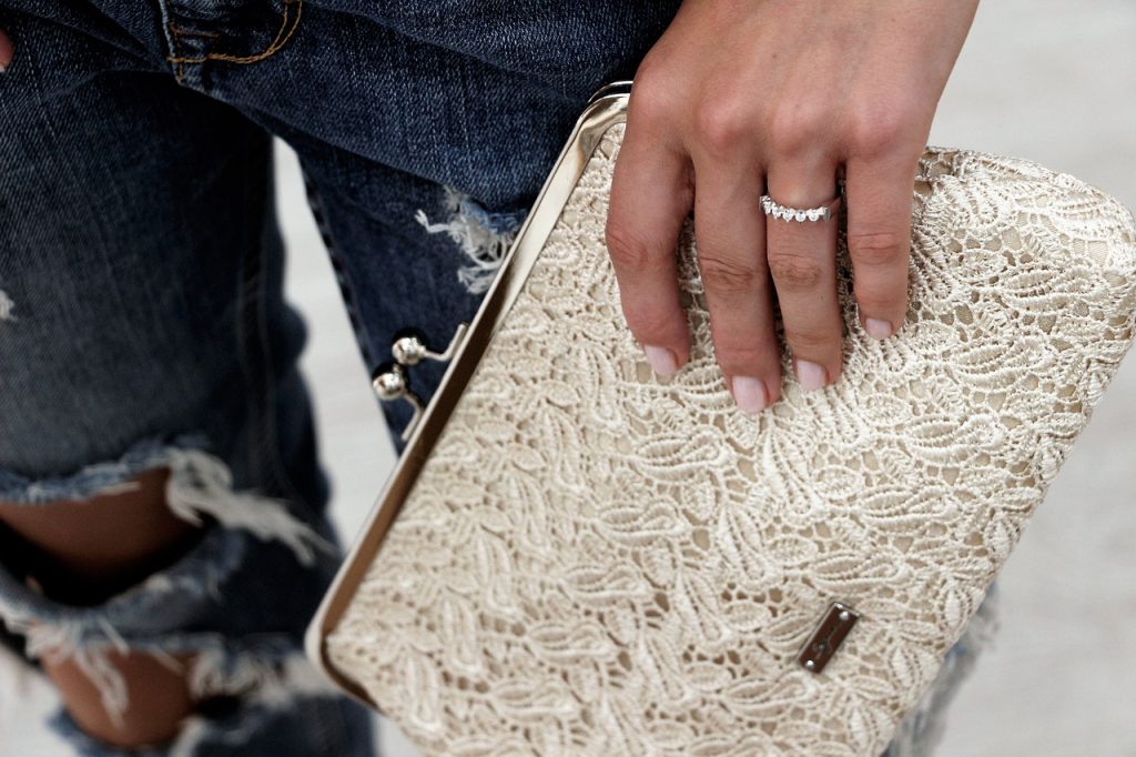 Stunning clutch bags for your wedding day