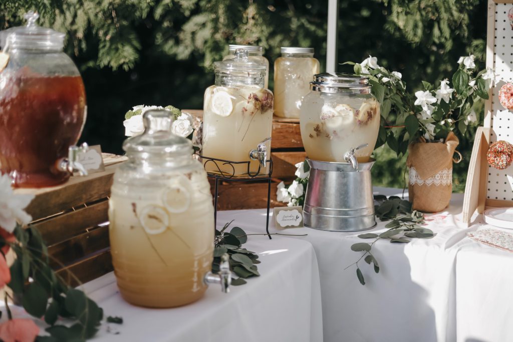 Delicious DIY drink ideas to serve your guests