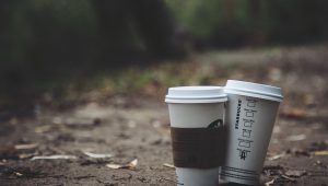 Newlyweds buy coffee for homeless on their wedding day