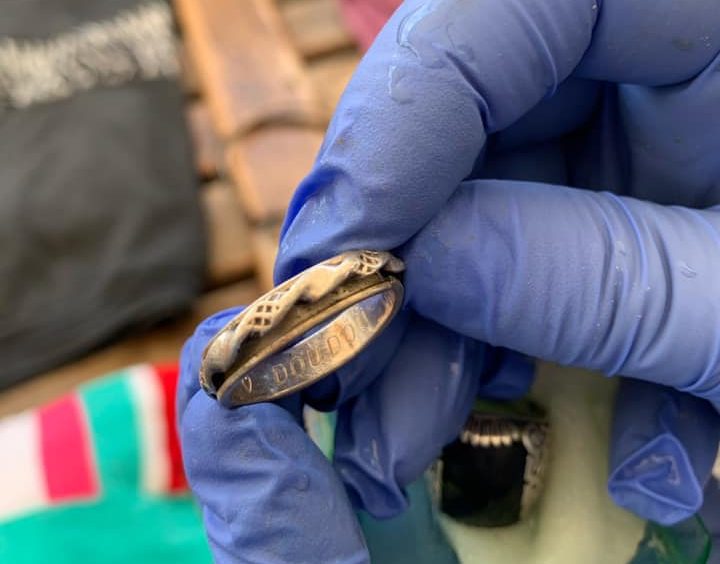 Couple's wedding rings found by rescuers after boat capsizes