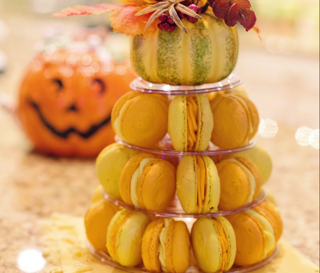 Marvelous macaron towers to impress your guests