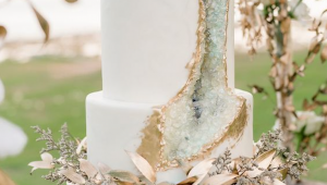 9 unique wedding cake trends to see us through 2022