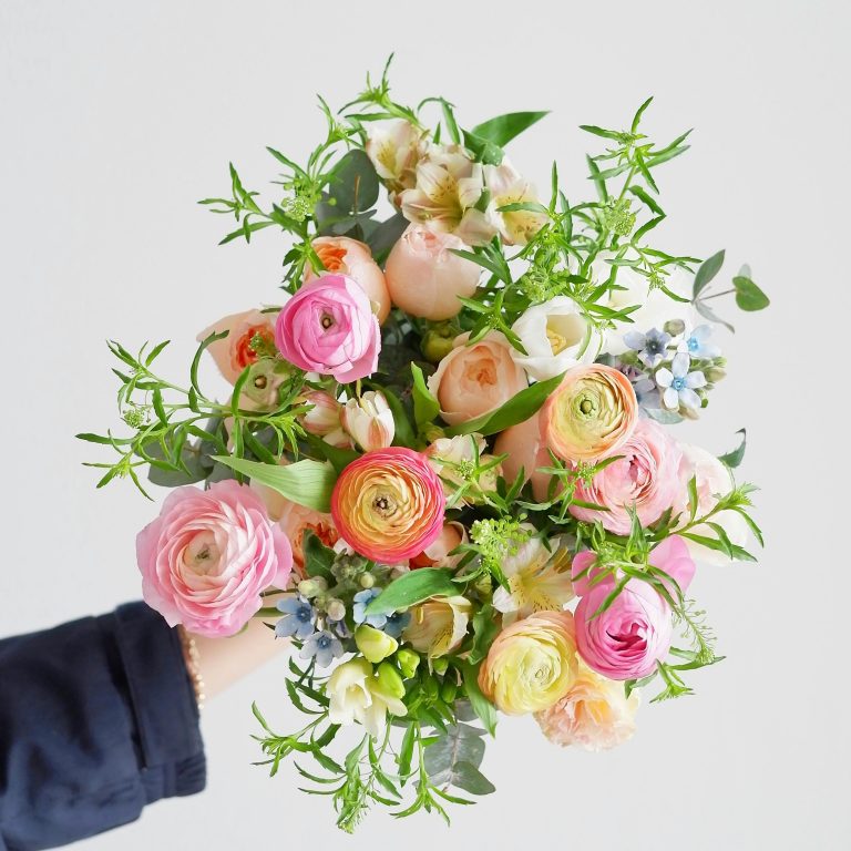 5 Breathtaking allergy-friendly florals to add to your wedding! allergy-friendly florals