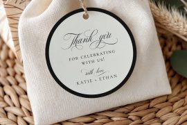 Thank-you gifts: outdated tradition or wedding must-have?