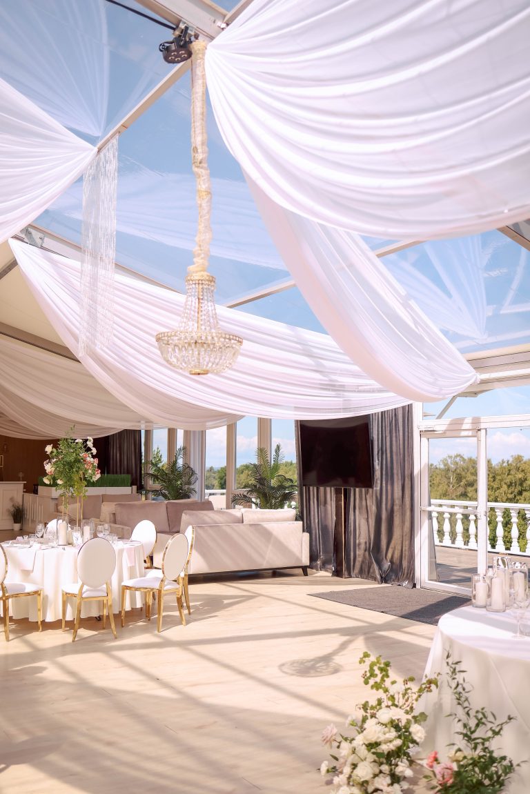 Trends we love: dramatic draping draping